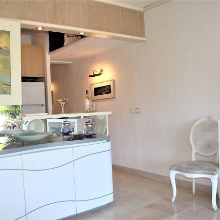 Appartement Villeneuve-Loubet, 2 Pieces, 3 Personnes - Fr-1-252A-47 Buitenkant foto