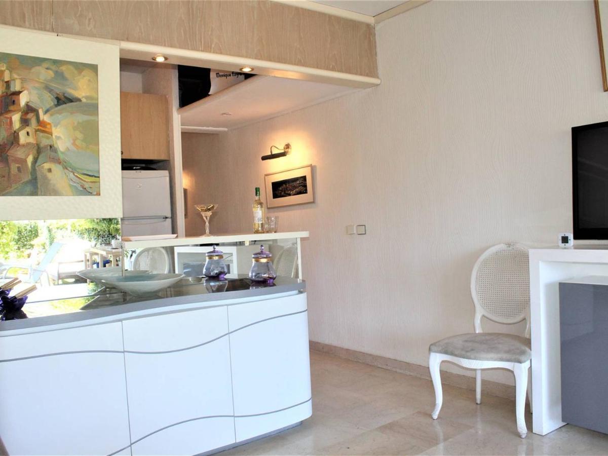 Appartement Villeneuve-Loubet, 2 Pieces, 3 Personnes - Fr-1-252A-47 Buitenkant foto